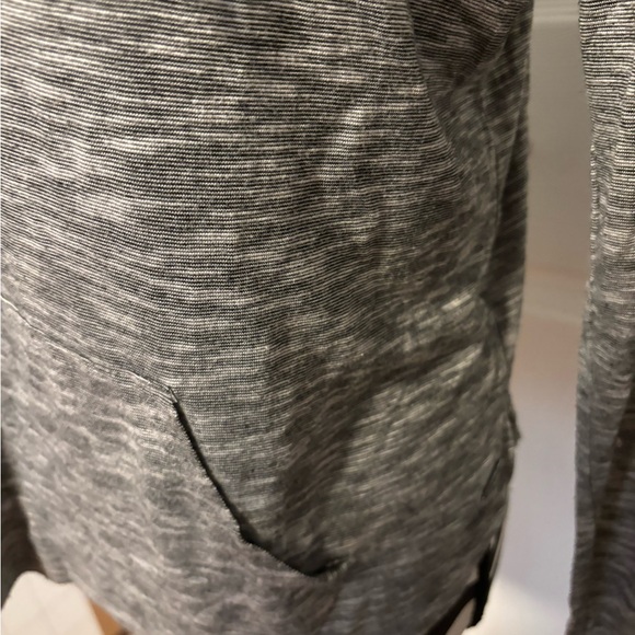 3/$25– Hyba l/s active top - Picture 3 of 3